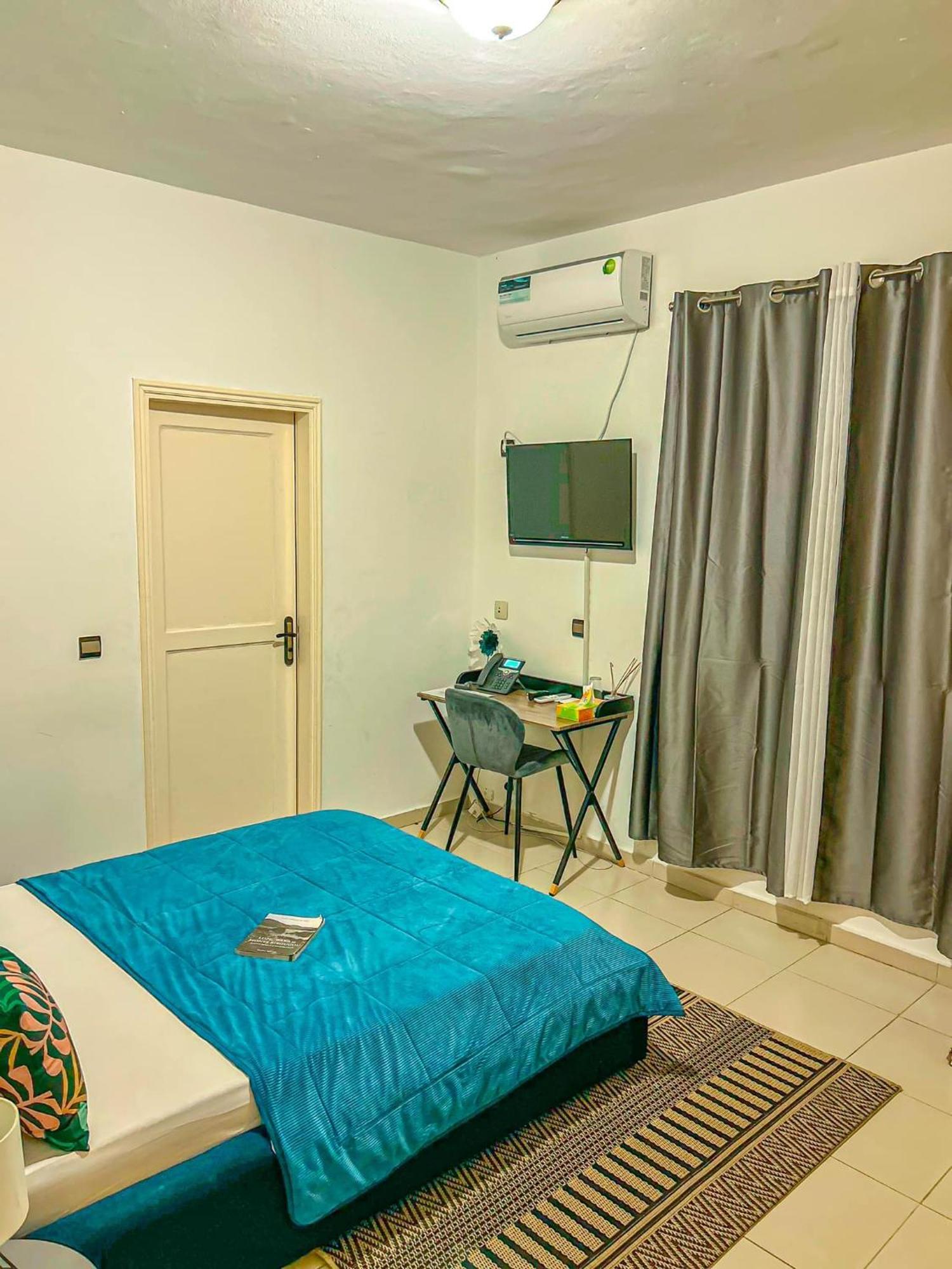 Residence Le Tali リーブルヴィル エクステリア 写真