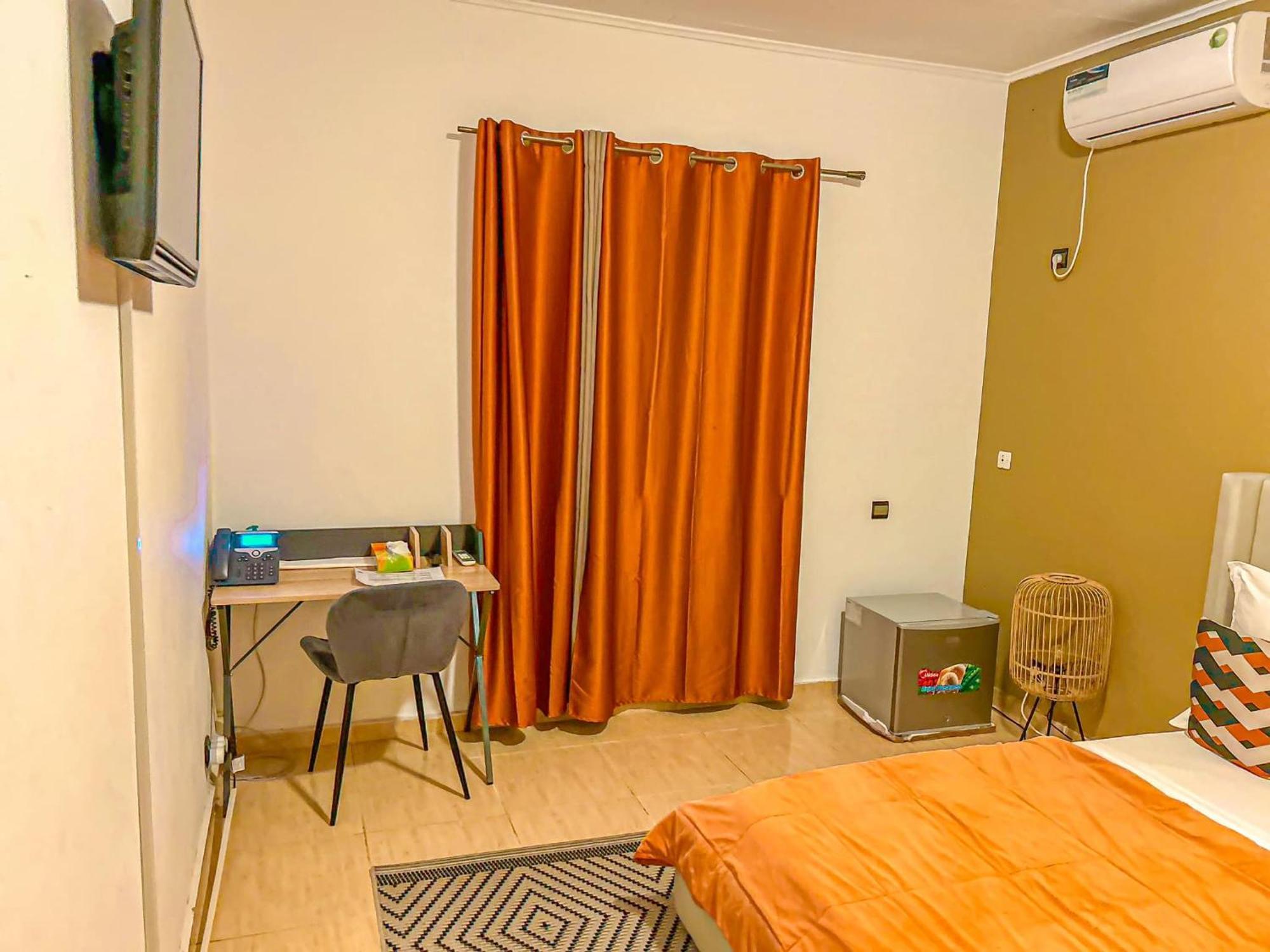 Residence Le Tali リーブルヴィル エクステリア 写真